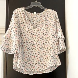 Gap peasant flutter sleeve blouse